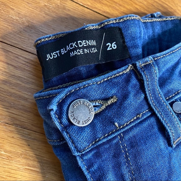 Just Black Denim skinny jeans! - Picture 3 of 5